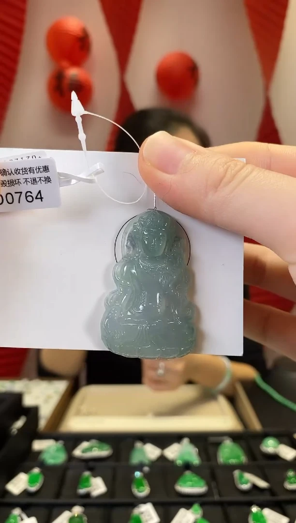 【闪购商品】翡翠颈饰18K金镶嵌D0764 度母 含运营费