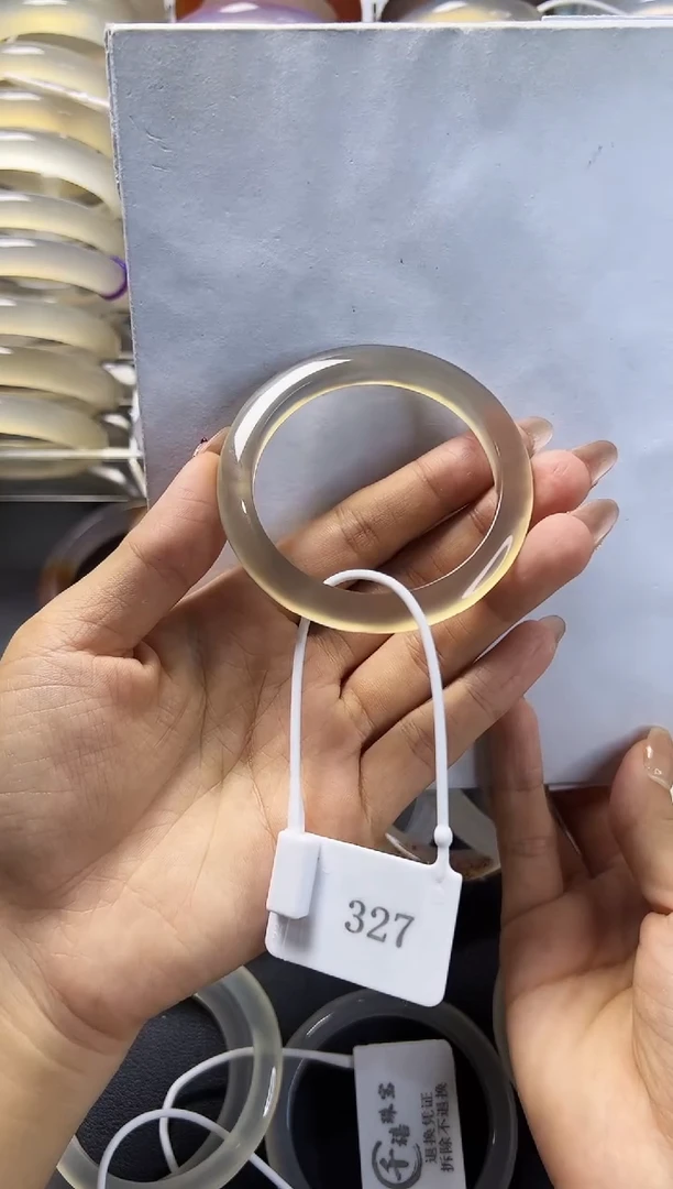 【闪购商品】玛瑙/玉髓手镯未镶嵌51+327