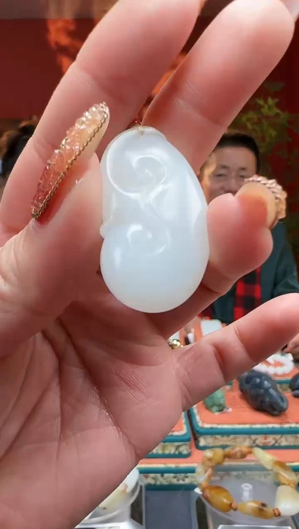 【闪购商品】和田玉吊坠未镶嵌吊坠