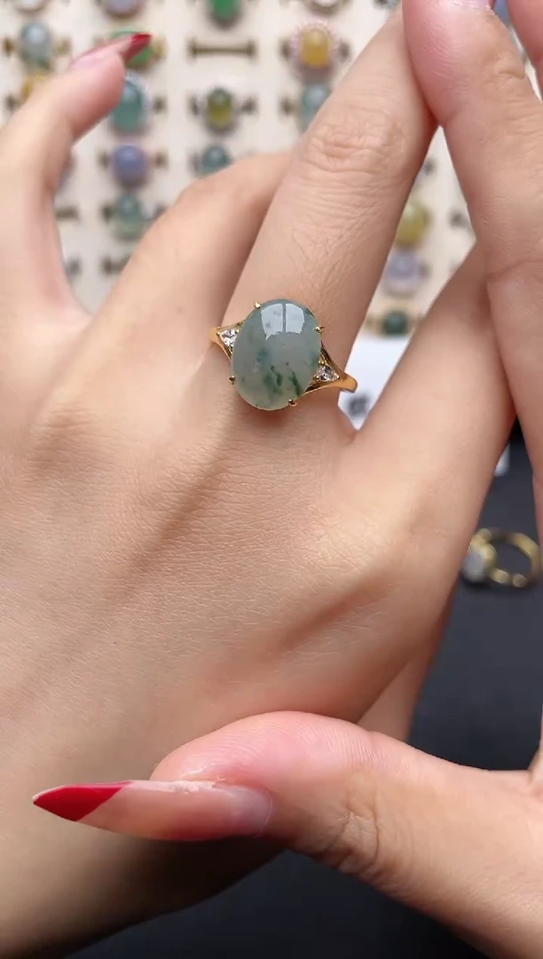 【闪购商品】翡翠戒指银S925镶嵌一物一证一礼盒