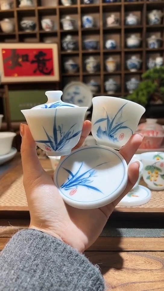 【闪购商品】兰花迷你盖碗+杯杯垫