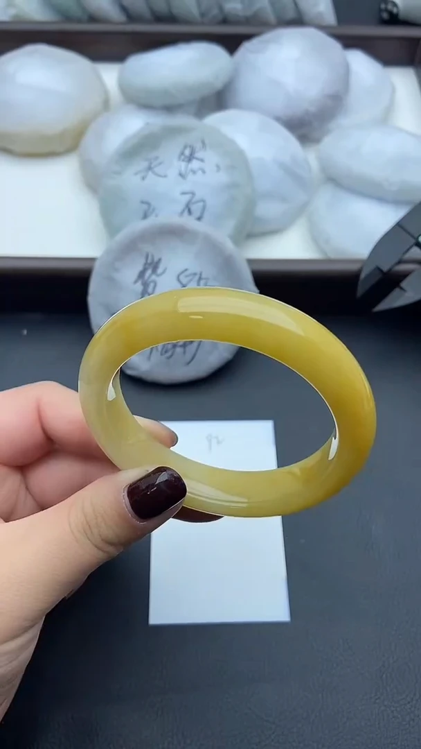 未镶嵌手镯石英质玉92+56/57