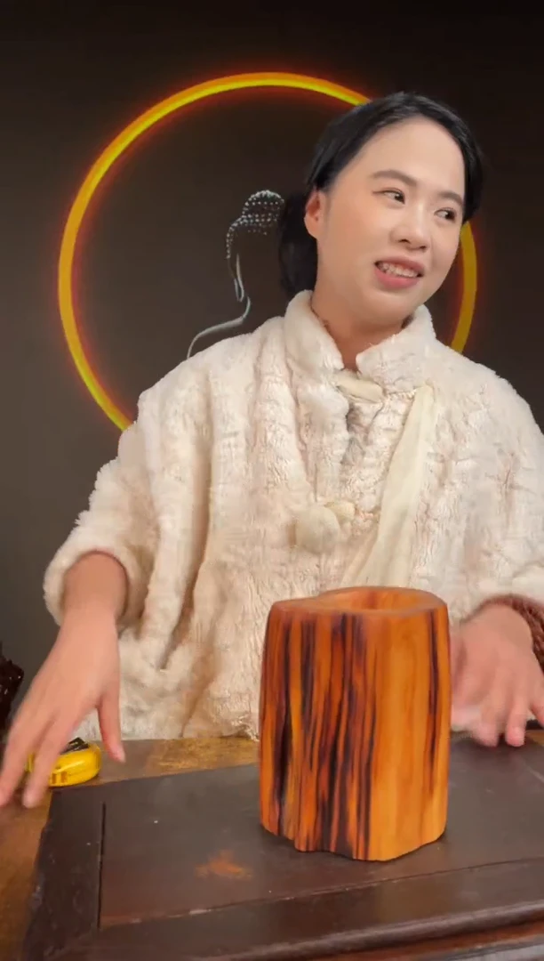 柏木（崖柏）手工摆件,先抢先得! 编号:171