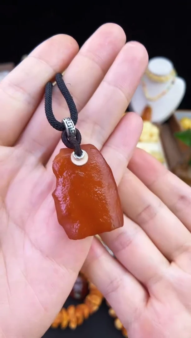 琥珀未镶嵌珠宝奇石柒月
