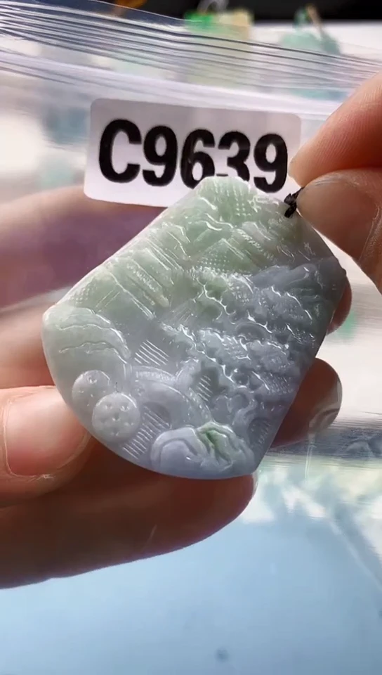 翡翠未镶嵌颈饰天然翡翠吊坠挂件