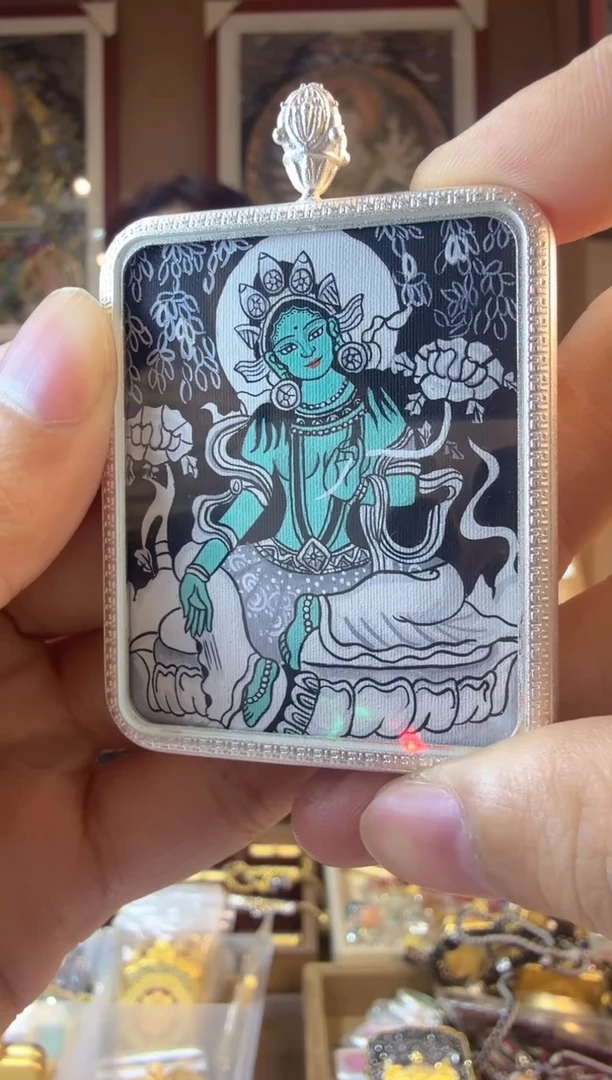 吊坠绿妈妈-热贡纯手绘唐卡