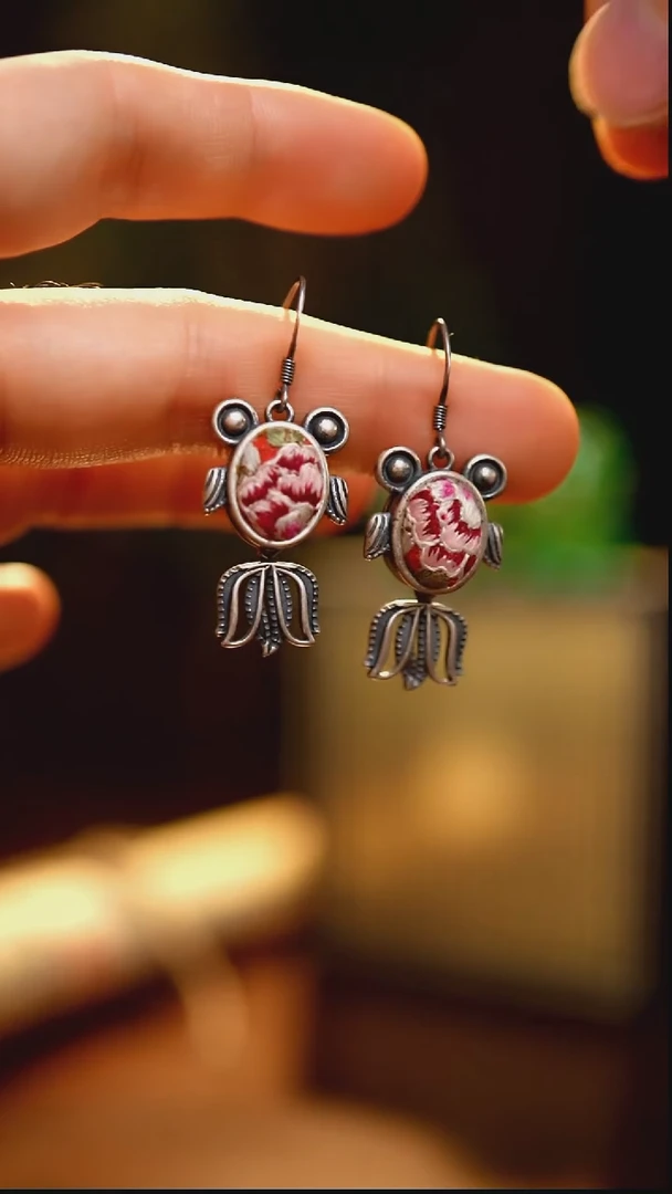 刺绣私人定制苗族手工Z720