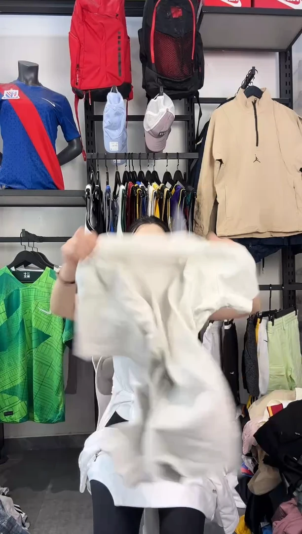 575编码 瑕疵款直播间过款为准 尺码M