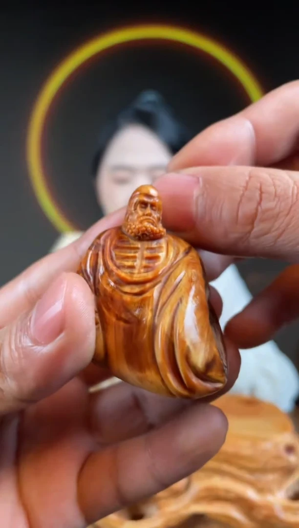 柏木（崖柏）手工摆件,先抢先得! 编号:380