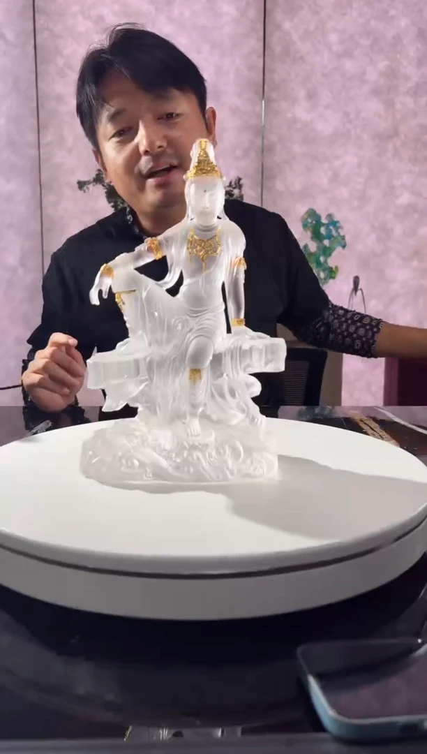摆件描金净色水月观音