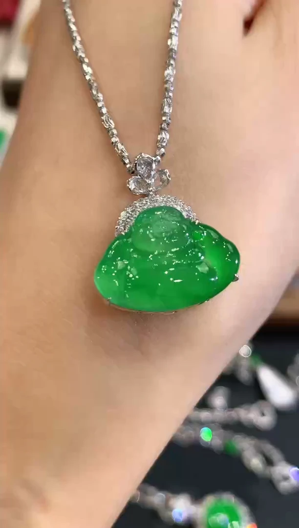 吊坠(不含链)18K金镶嵌翡翠a72