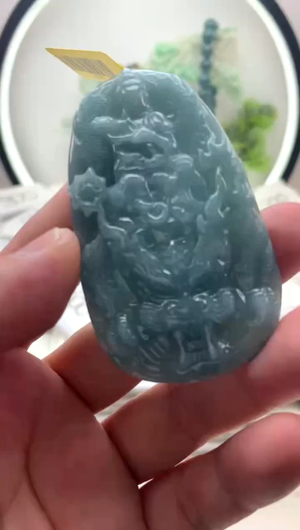 翡翠未镶嵌颈饰普贤