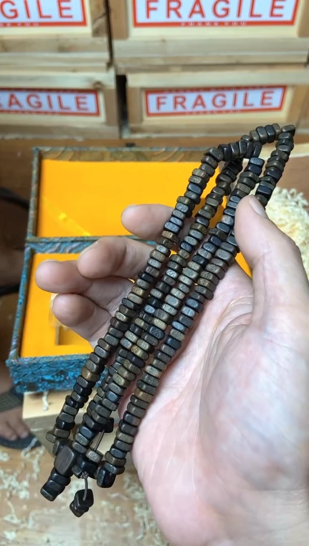 手串棋楠沉香多圈手串