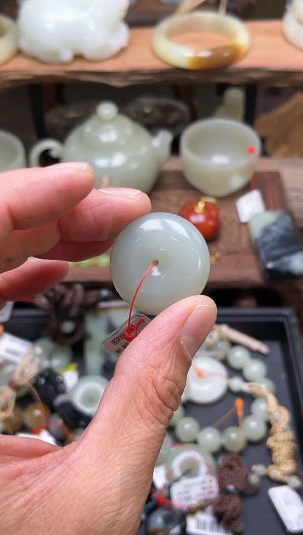 【闪购商品】和田玉吊坠未镶嵌且末青白 平安扣9004220