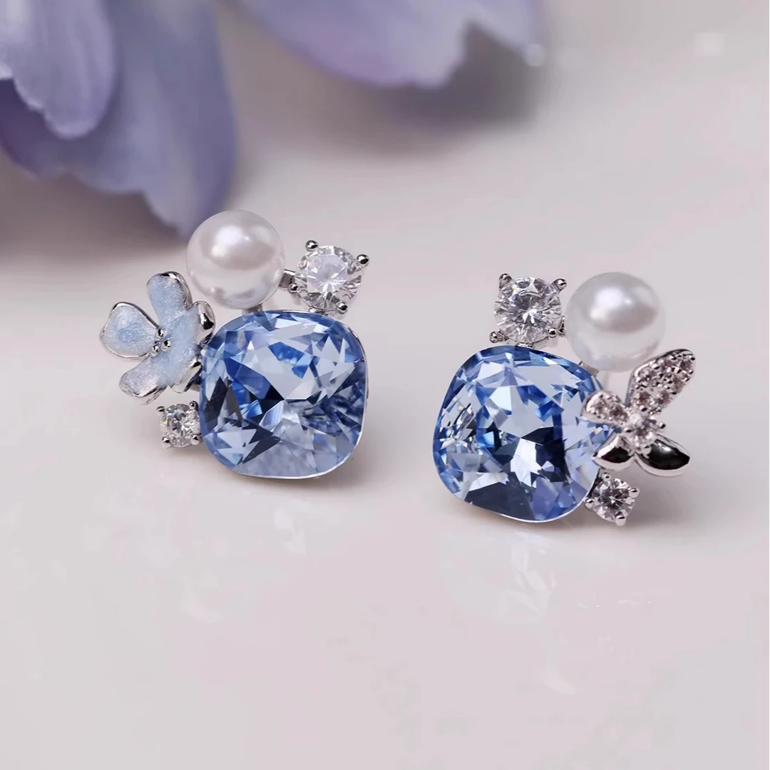 合金耳饰 轻奢微蓝锆钻闪亮不对称蝴蝶花朵高级感耳钉耳针耳夹