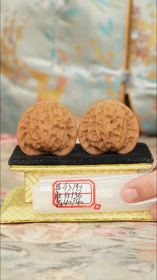 【闪购商品】文玩核桃把件崔凯公子帽有修