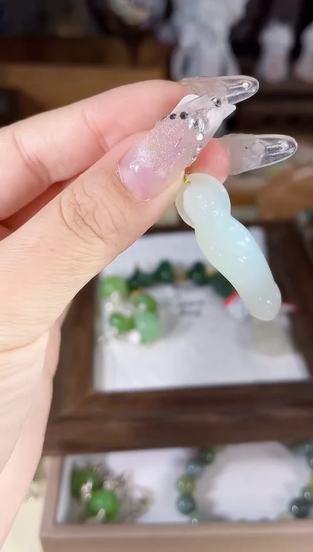 吊坠(不含链)银S925镶嵌和田玉多样性发货其一孤品默认微瑕