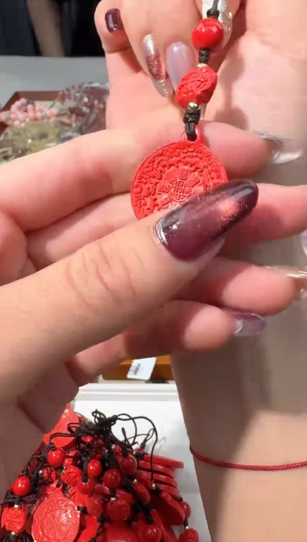 【闪购商品】水晶手链未镶嵌D060朱sha圆牌挂件