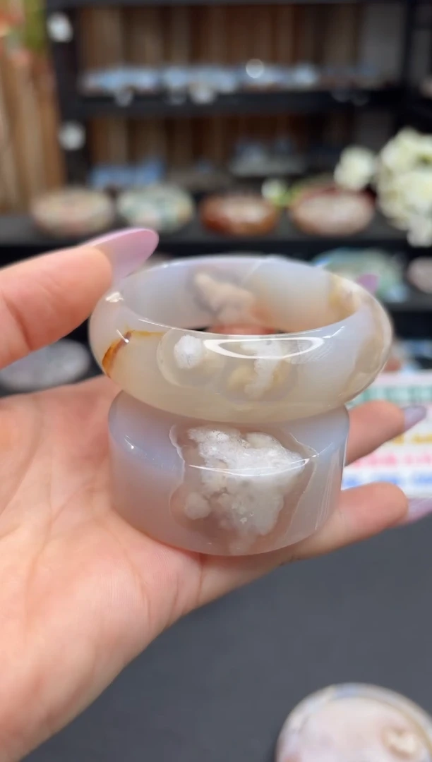 未镶嵌手镯石英质玉A333(52圈赠送镯心)