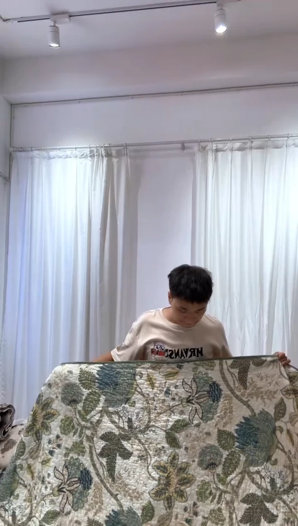 200*230纯棉床盖104号微瑕