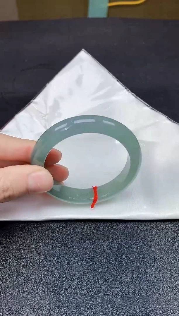 未镶嵌手镯翡翠翡翠手镯56.4