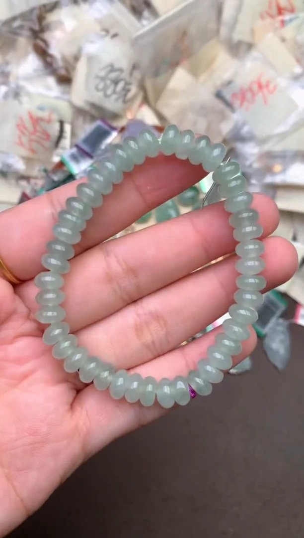 未镶嵌挂件翡翠一