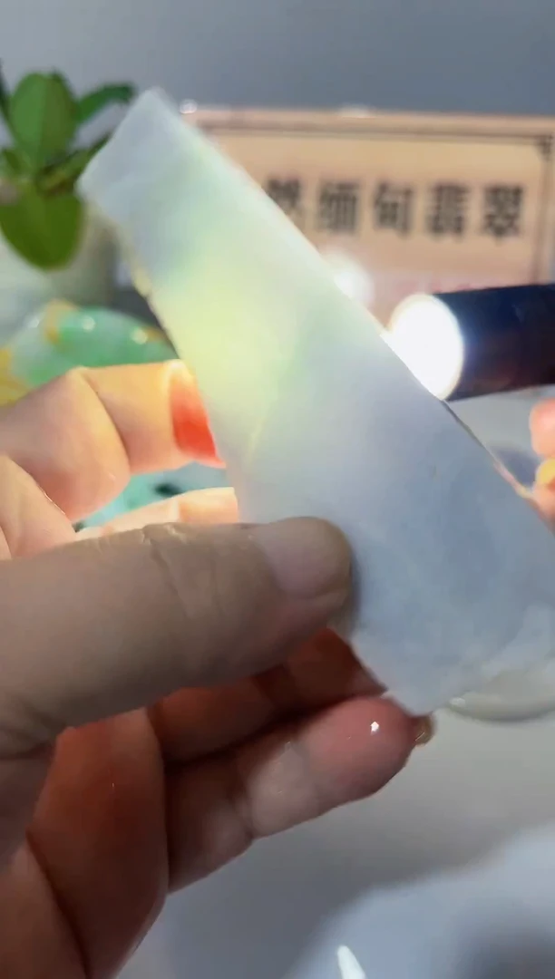 未镶嵌挂件翡翠389