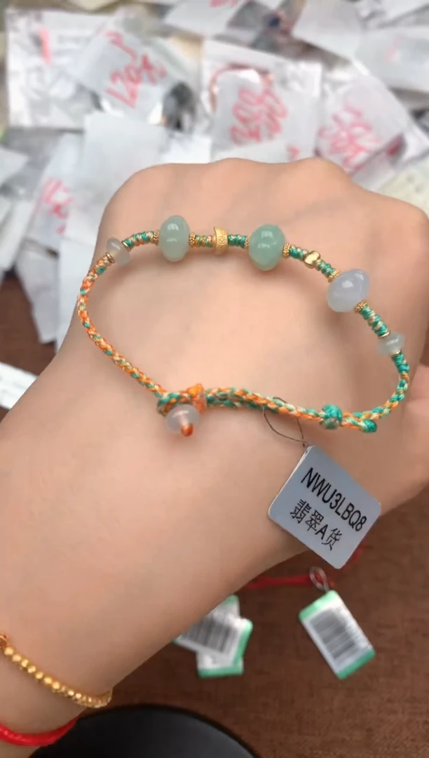 未镶嵌挂件翡翠一