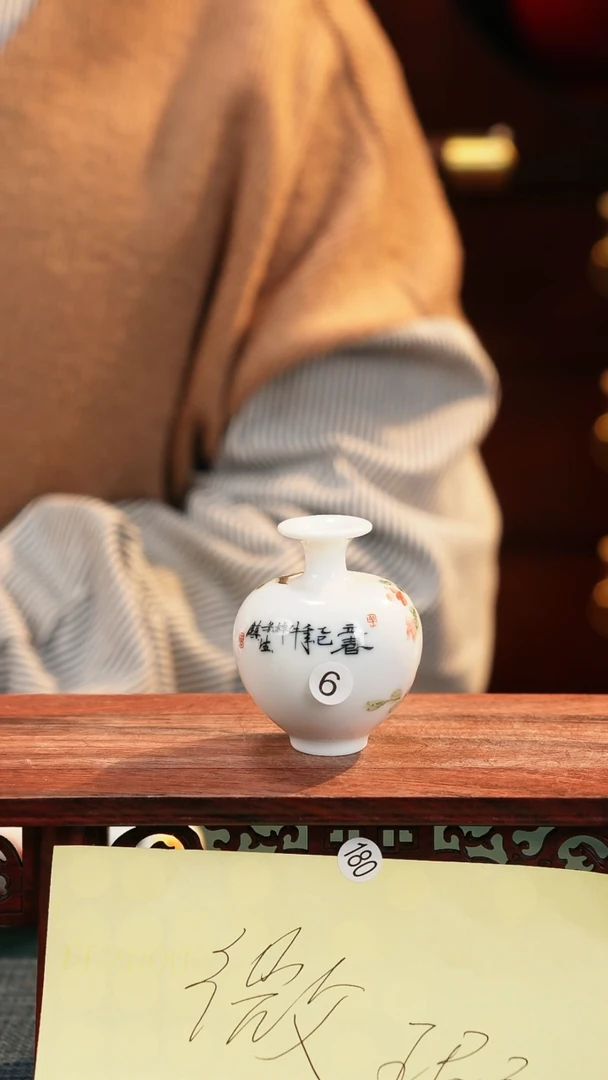 【闪购商品】摆件 纯手工手绘原创瓷器