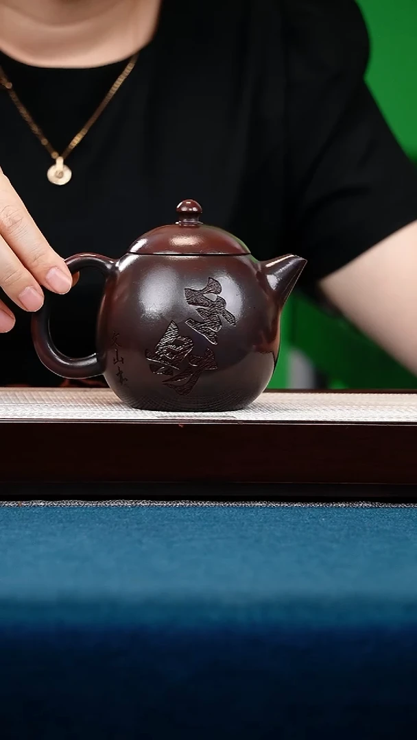 茶杯紫砂古乌泥龙蛋