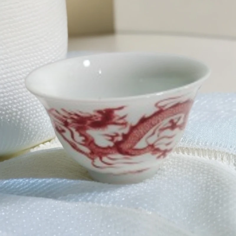 高端红龙撇口杯。