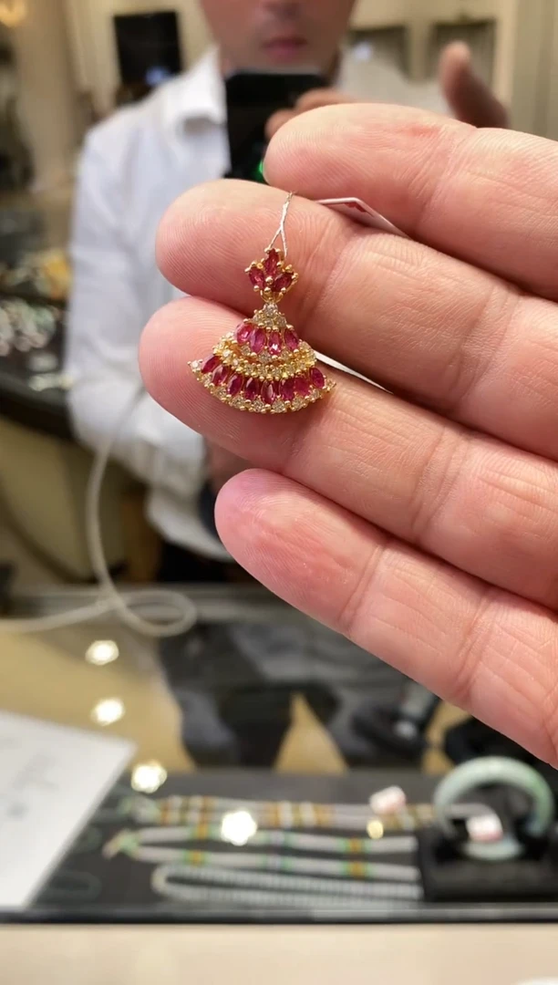 银S925镶嵌颈饰红宝石清仓清仓