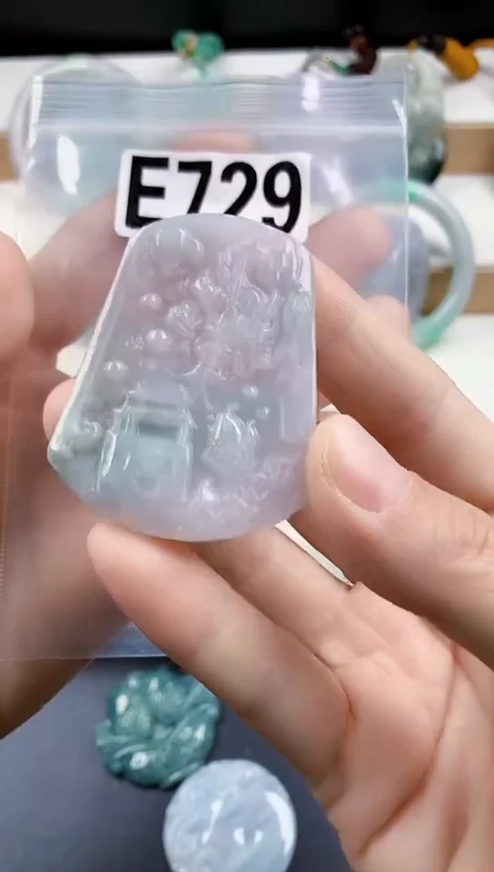 颈饰未镶嵌翡翠天然翡翠吊坠挂件