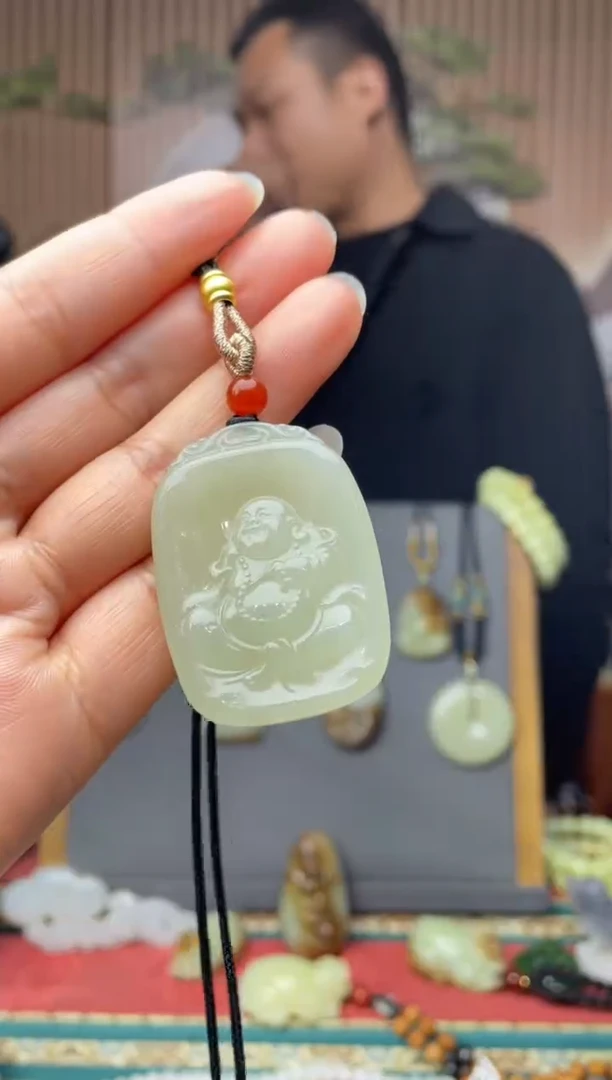 未镶嵌和田玉挂件拍一发一