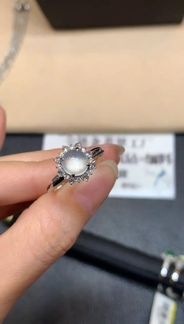 18K金镶嵌戒指翡翠10【无服务费蛋面【无服务费