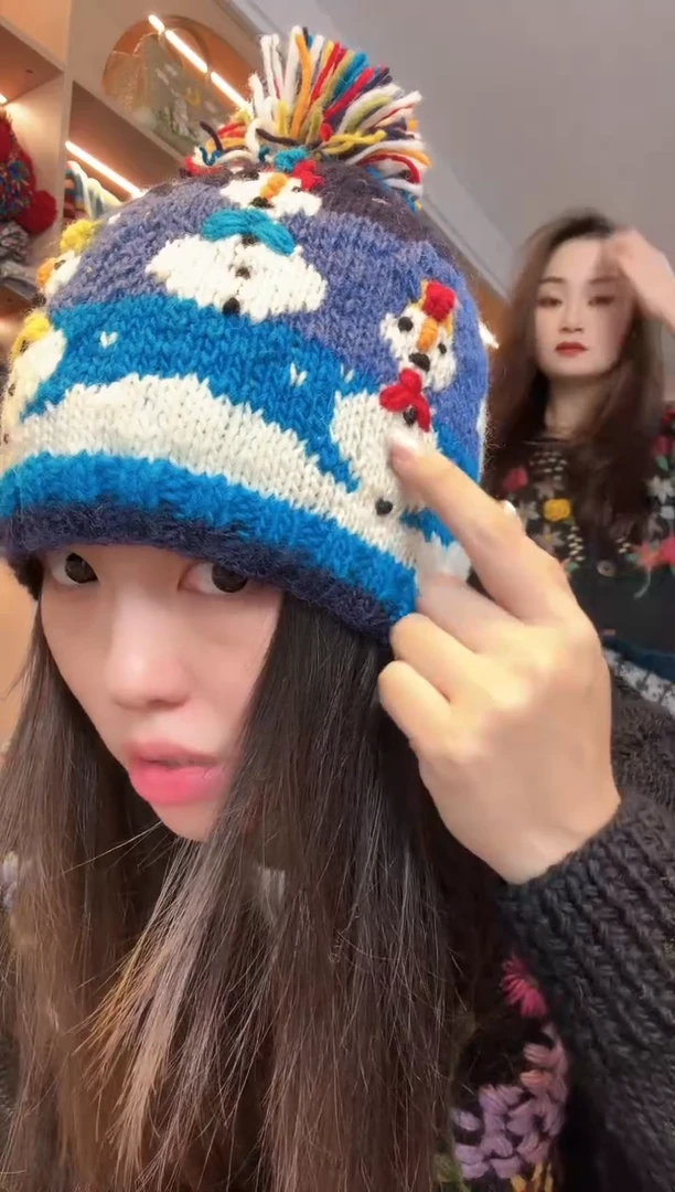 羊毛蓝色雪人帽子