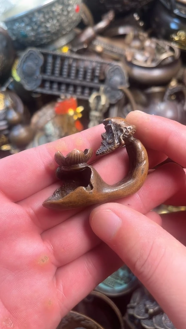 精美铜器点击下单