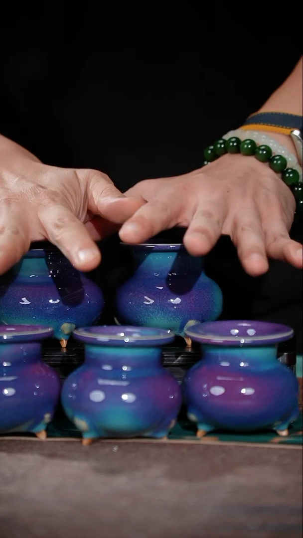 79-5三足罗汉炉（天青玫瑰紫 窑变随机）
