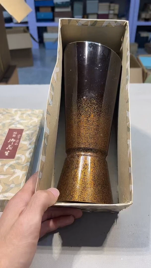 手工艺品琉璃放**颠城城工艺品店