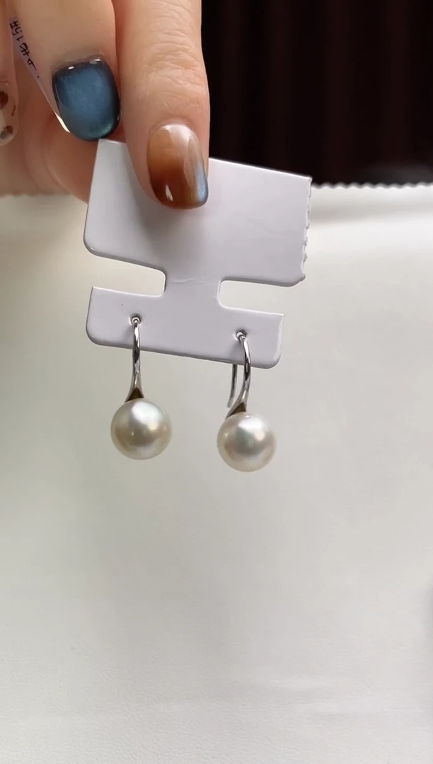 银S925镶嵌耳饰海水珍珠10-11澳白珍珠耳饰
