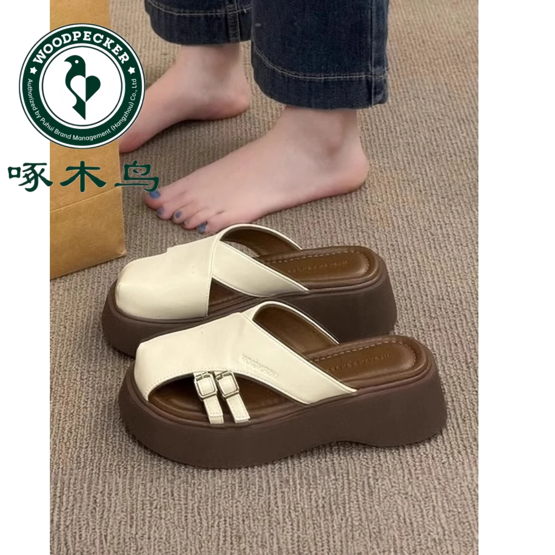 啄木鸟复古包头半拖鞋女夏外穿2025新款厚底凉拖鞋百搭沙滩罗马鞋