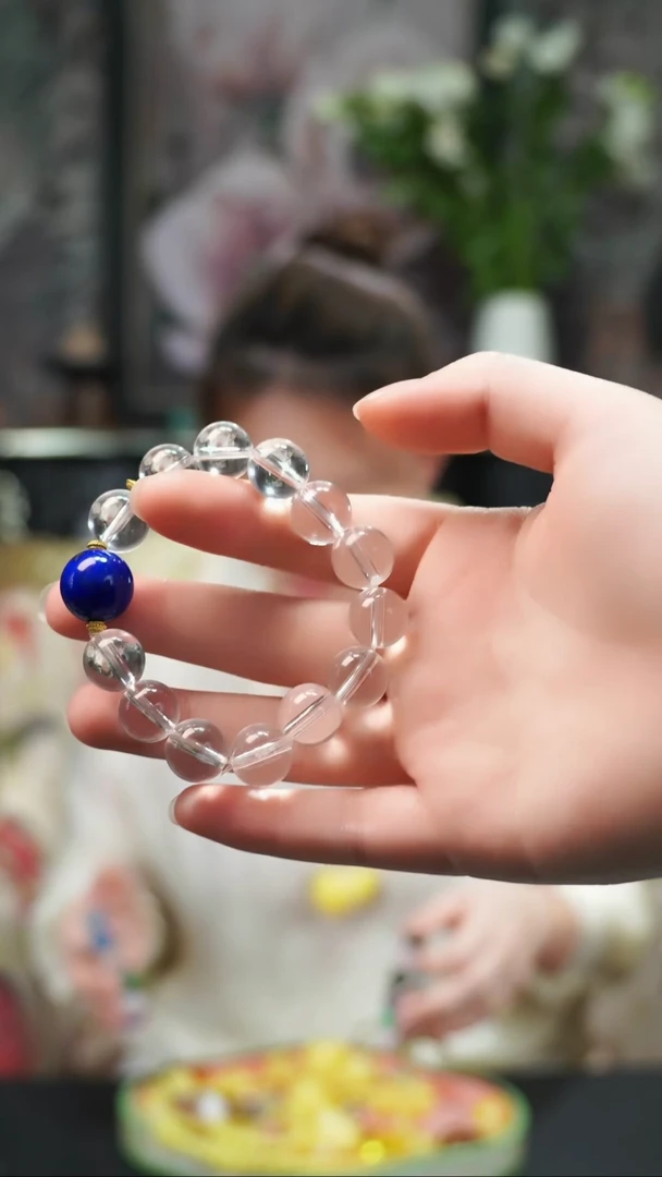 18K金镶嵌手串水晶手串