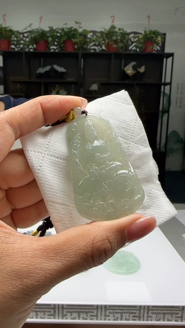 【闪购商品】翡翠颈饰未镶嵌天然翡翠A货吊坠