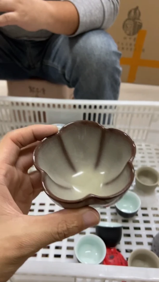 无运费险有瑕疵的摄影的产品有使用过的痕迹有点脏介意勿拍