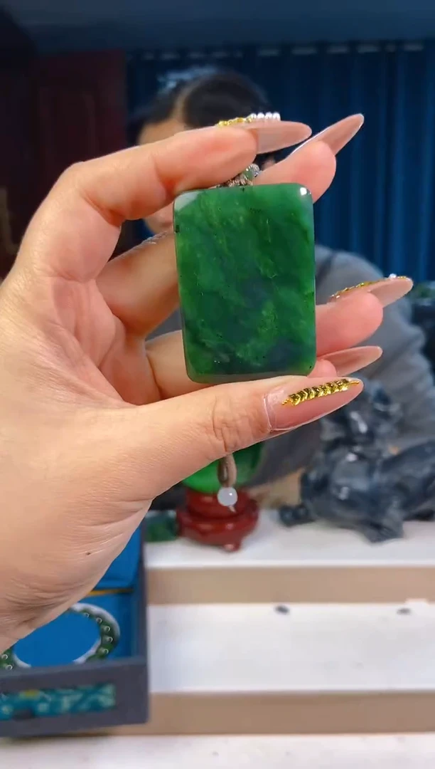 【闪购商品】和田玉挂件未镶嵌1