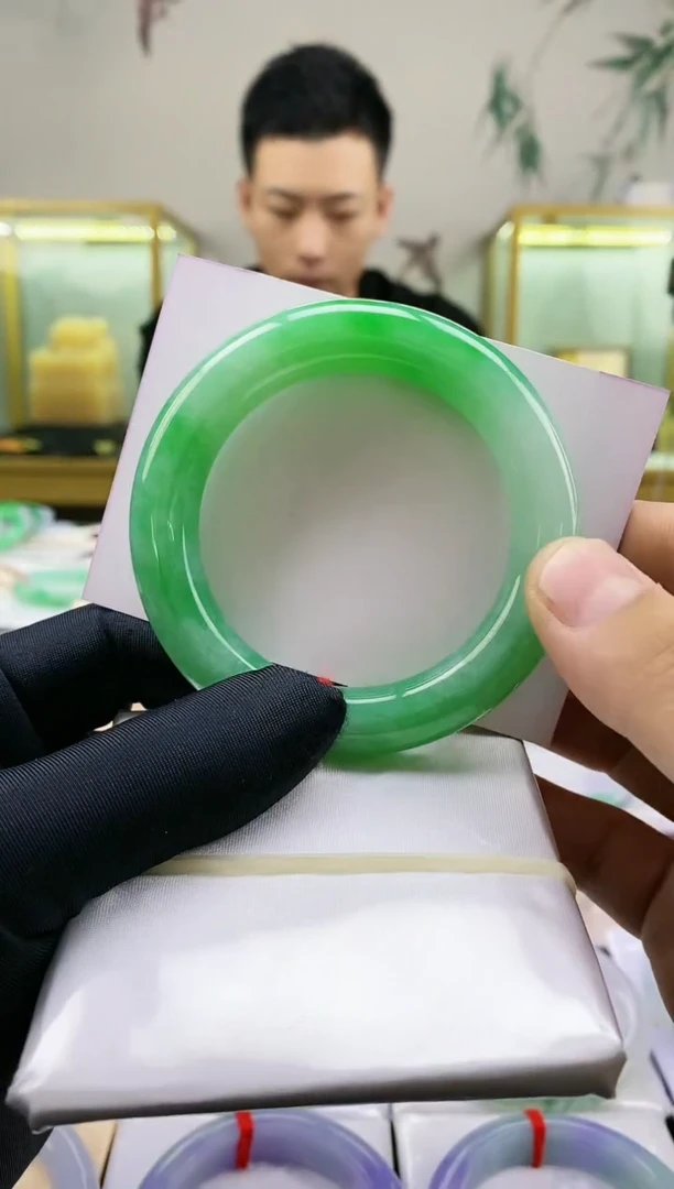 未镶嵌手镯翡翠天然缅甸翡翠