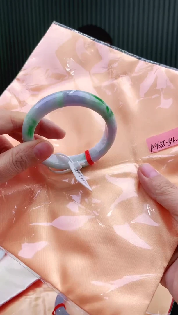 未镶嵌手镯翡翠54