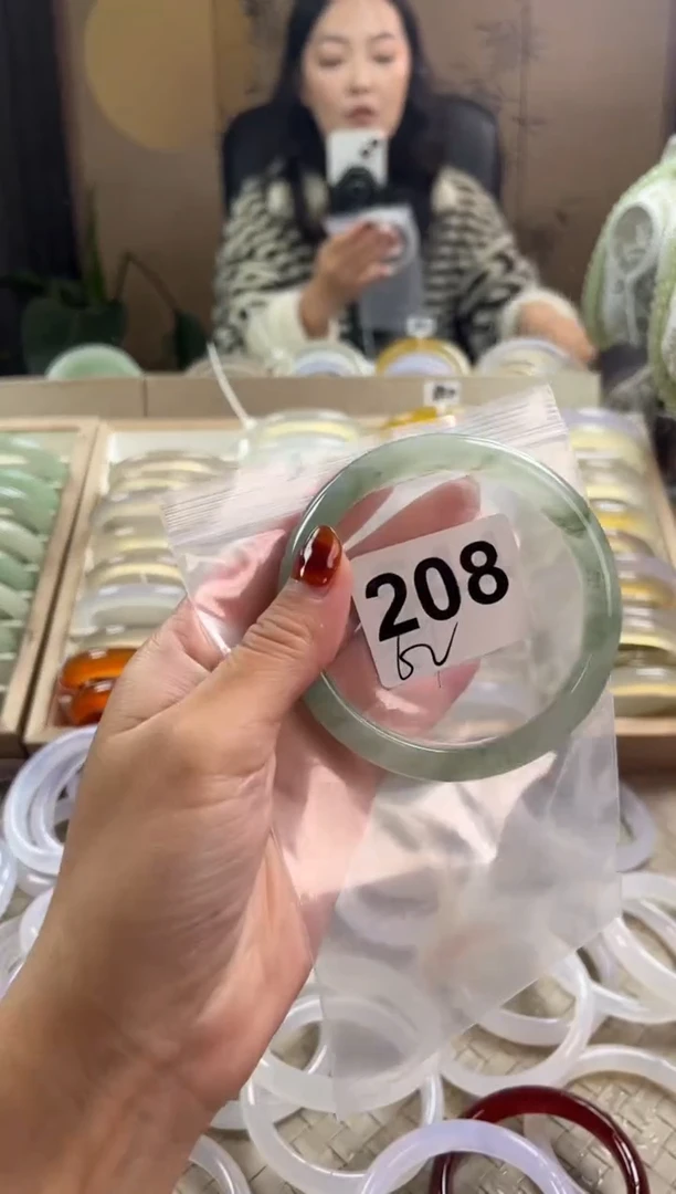手镯玛瑙/玉髓未镶嵌208天山翠默认微抠
