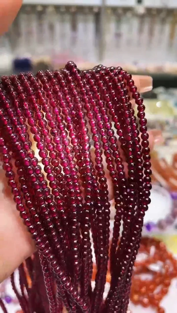 未镶嵌手链石榴石多样性发其一