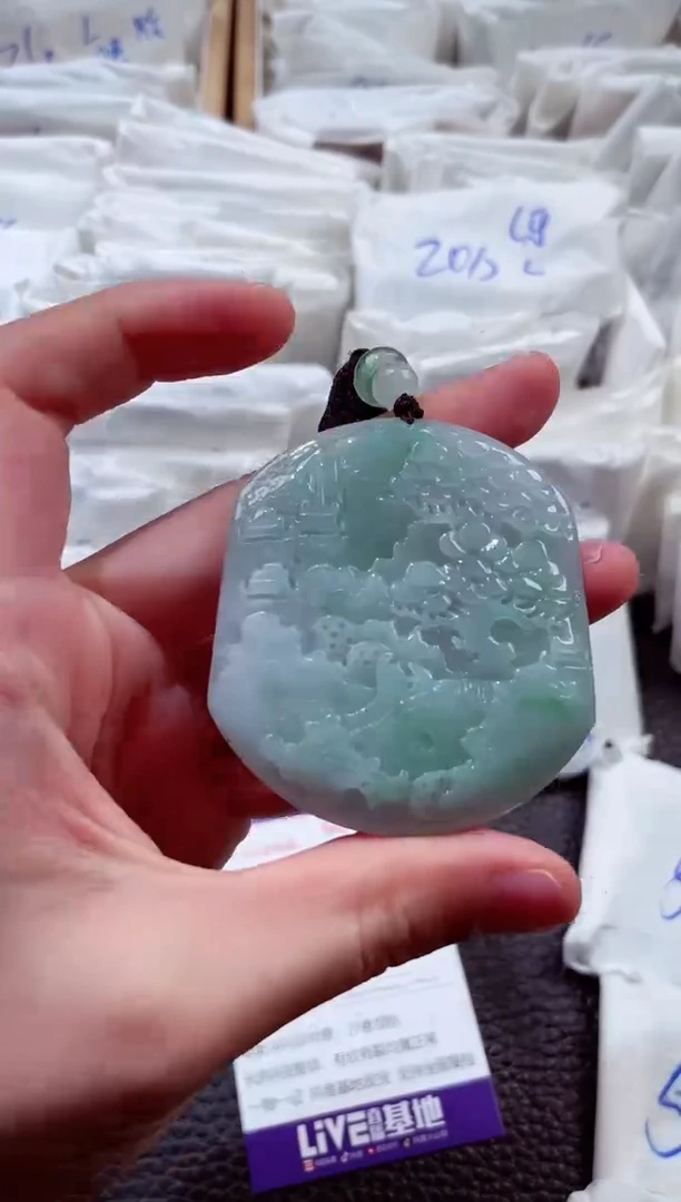 翡翠未镶嵌颈饰00003732